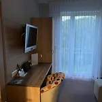 Отель Am Steinertsee - Kassel-ost Kaufungen