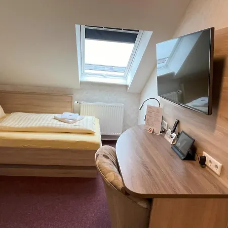 Am Steinertsee - Kassel-ost Hotel Kaufungen