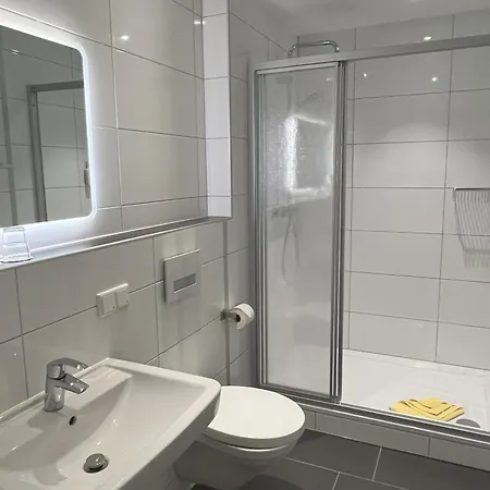 Am Steinertsee - Kassel-ost Hotel 2*