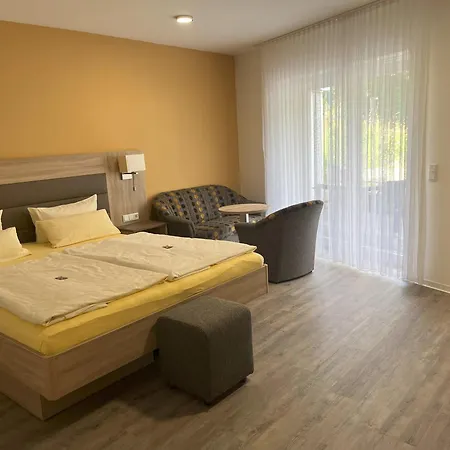 Am Steinertsee - Kassel-ost Hotel