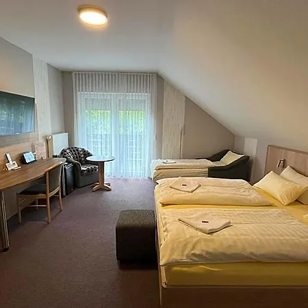 Am Steinertsee - Kassel-ost Hotel 2*