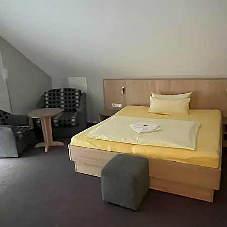 Hotel Am Steinertsee - Kassel-ost Kaufungen