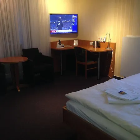 Hotel Am Steinertsee Kaufungen