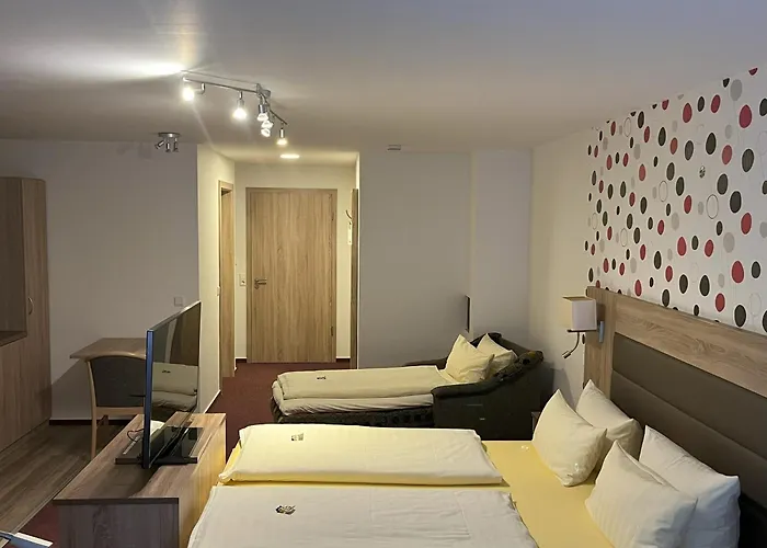 Hotel Am Steinertsee - Kassel-ost 2*