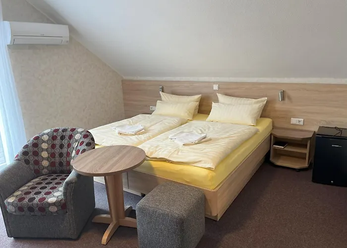 Hotel Am Steinertsee - Kassel-ost