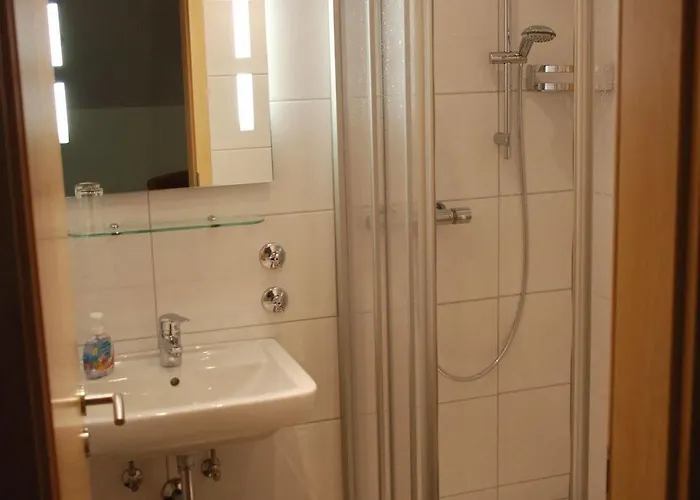 Am Steinertsee - Kassel-ost 2*