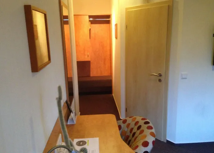 Am Steinertsee - Kassel-ost Hotel 2*