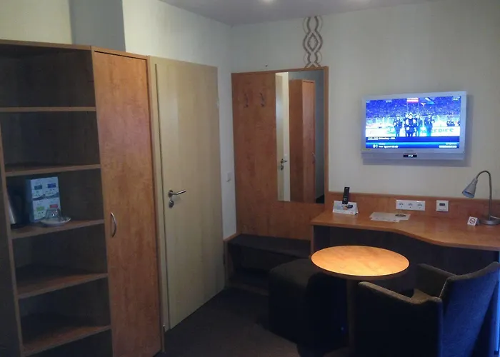 Am Steinertsee - Kassel-ost Szálloda Kaufungen